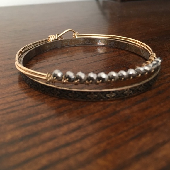Jewelry - Set of Two Black and Gold Bangle Bundle
